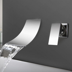 Mitigeur de lavabo de salle de bain mural chrome, design moderne et pratique