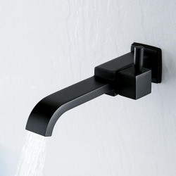 Robinet de salle de bain mural eau froide uniquement, style minimaliste en laiton