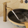 Robinet de lavabo en laiton antique à une poignée, style classique et élégant pour salle de bain