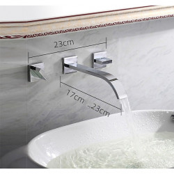 Robinet de lavabo de salle de bain mural argenté, design répandu en chrome à trois trous pour mélangeurs de bain avec eau chaude et froide