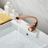 Robinet de lavabo de salle de bain en laiton or rose en forme de coude, ensemble central à un trou pour eau froide et chaude